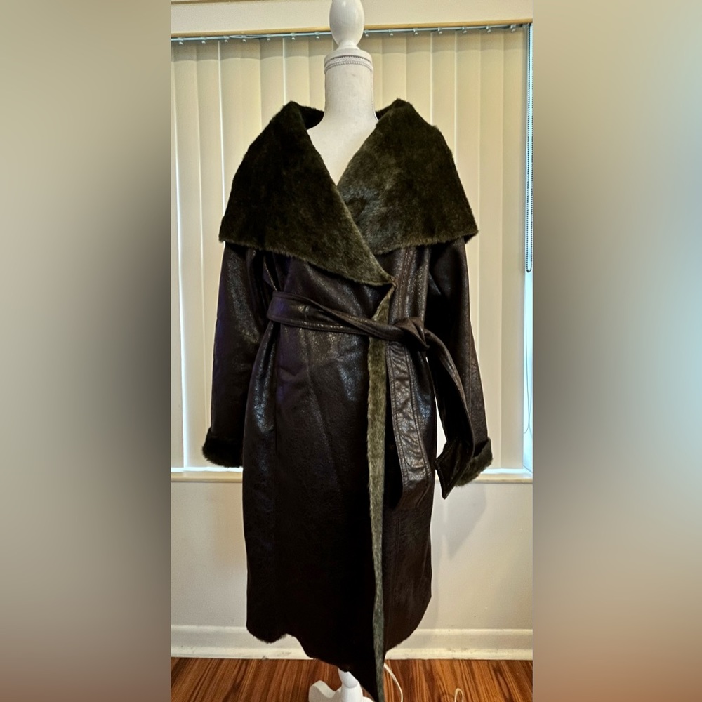 Hawke & Co Brown Faux Leather Faux Fur Lined Tie Waist Coat 🧥